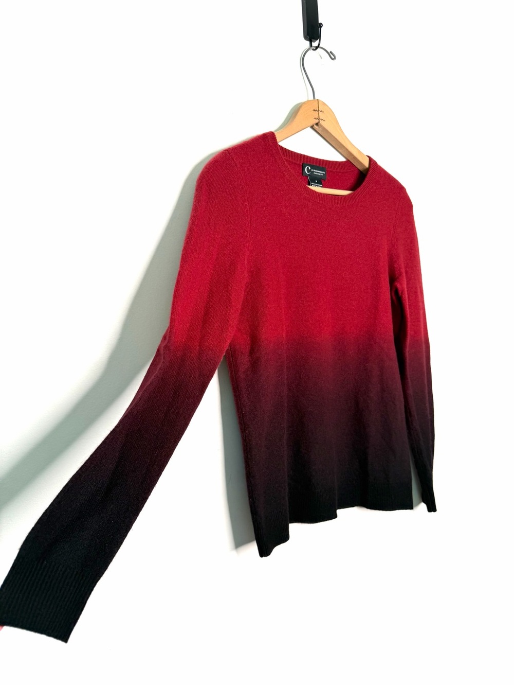 C by Bloomingdale's Cashmere Dip-Dye Ombré Crewneck Sweater Size Small - Picture 3 of 5